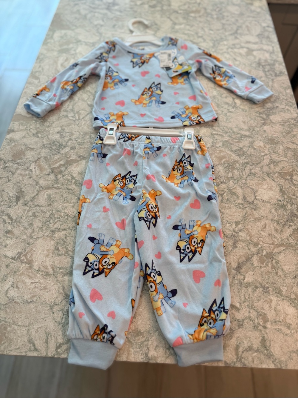 NWT Bluey Hearts Fleece Pajama Set Girls 18-24M